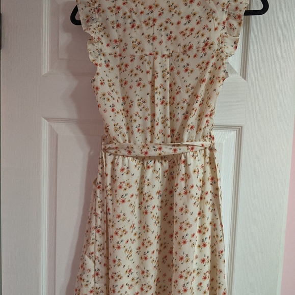 Monteau Beige Pink Floral Dress - Picture 2 of 9